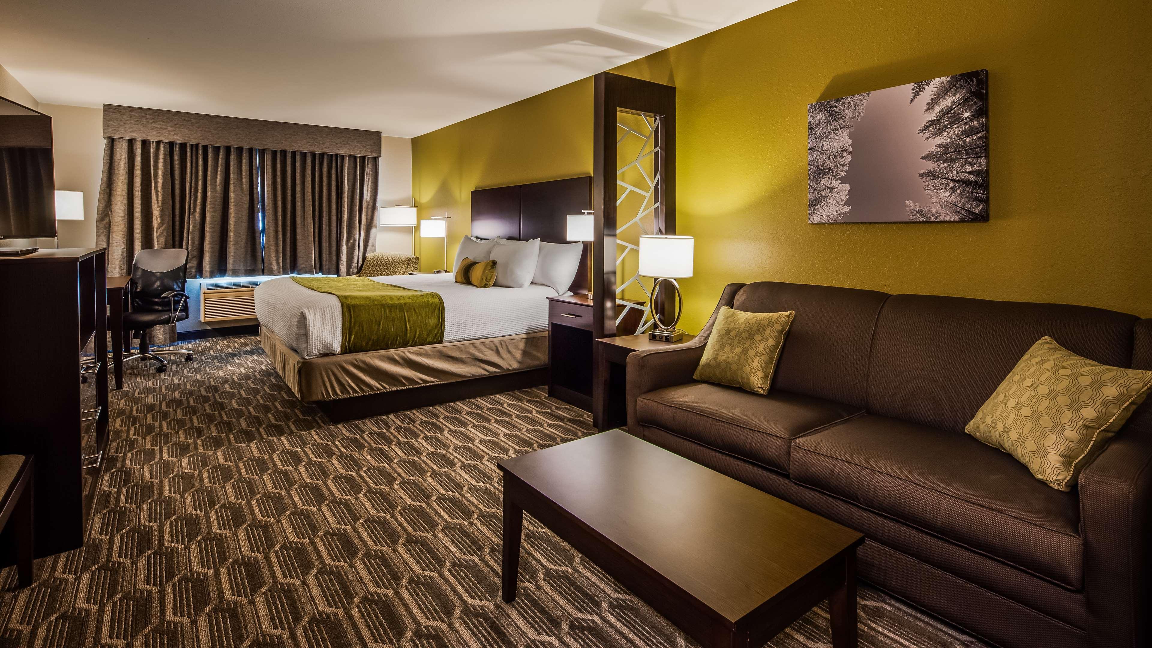 Best Western Plus Wenatchee Downtown Hotel Ngoại thất bức ảnh