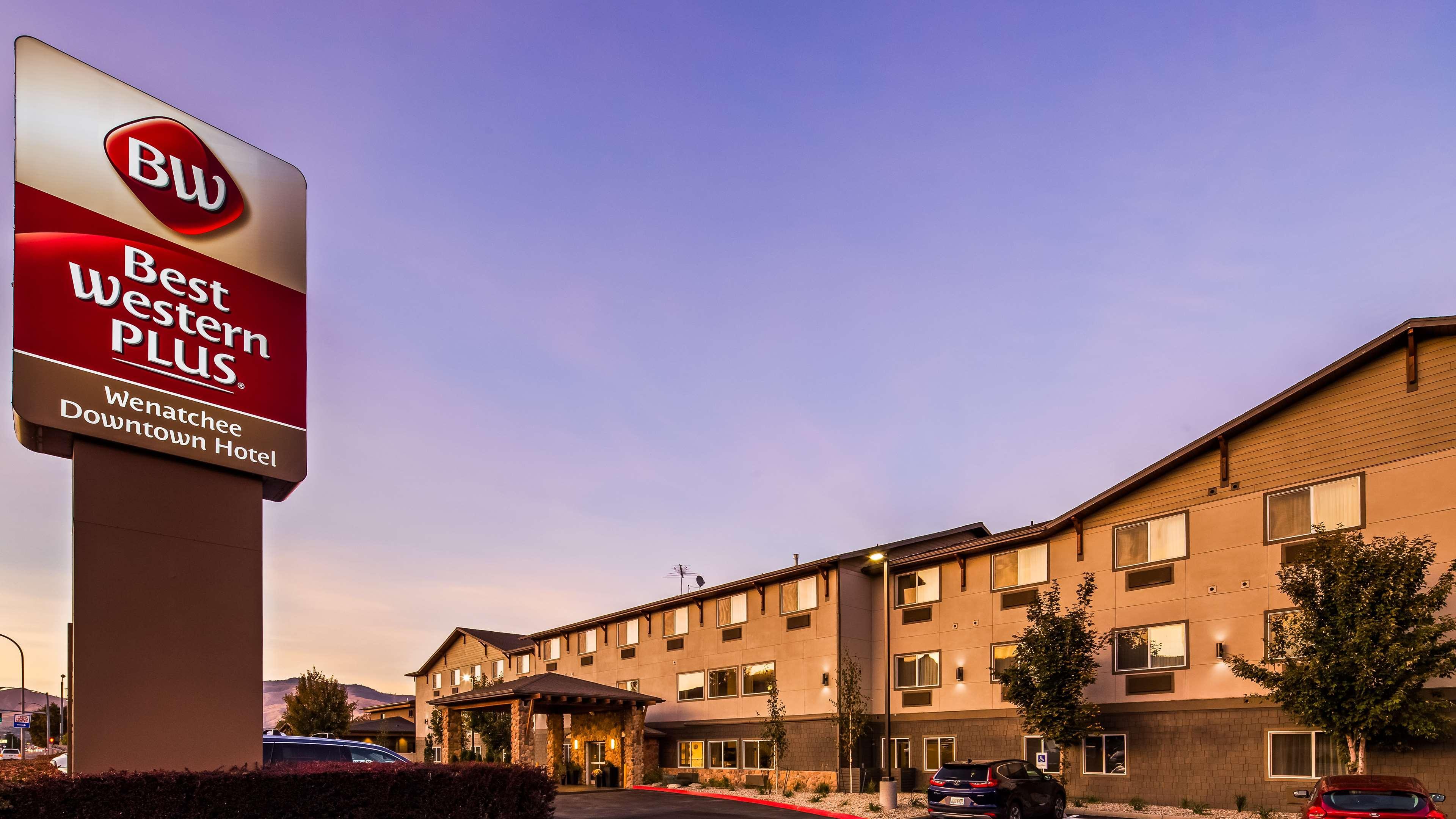 Best Western Plus Wenatchee Downtown Hotel Ngoại thất bức ảnh