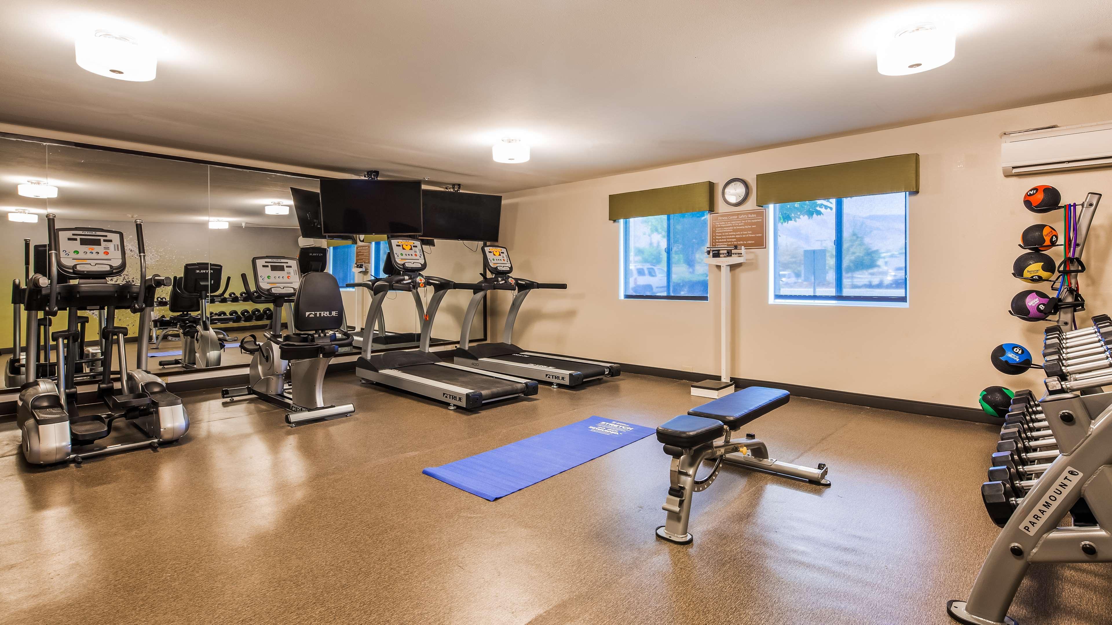 Best Western Plus Wenatchee Downtown Hotel Ngoại thất bức ảnh