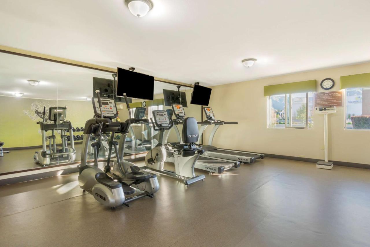 Best Western Plus Wenatchee Downtown Hotel Ngoại thất bức ảnh