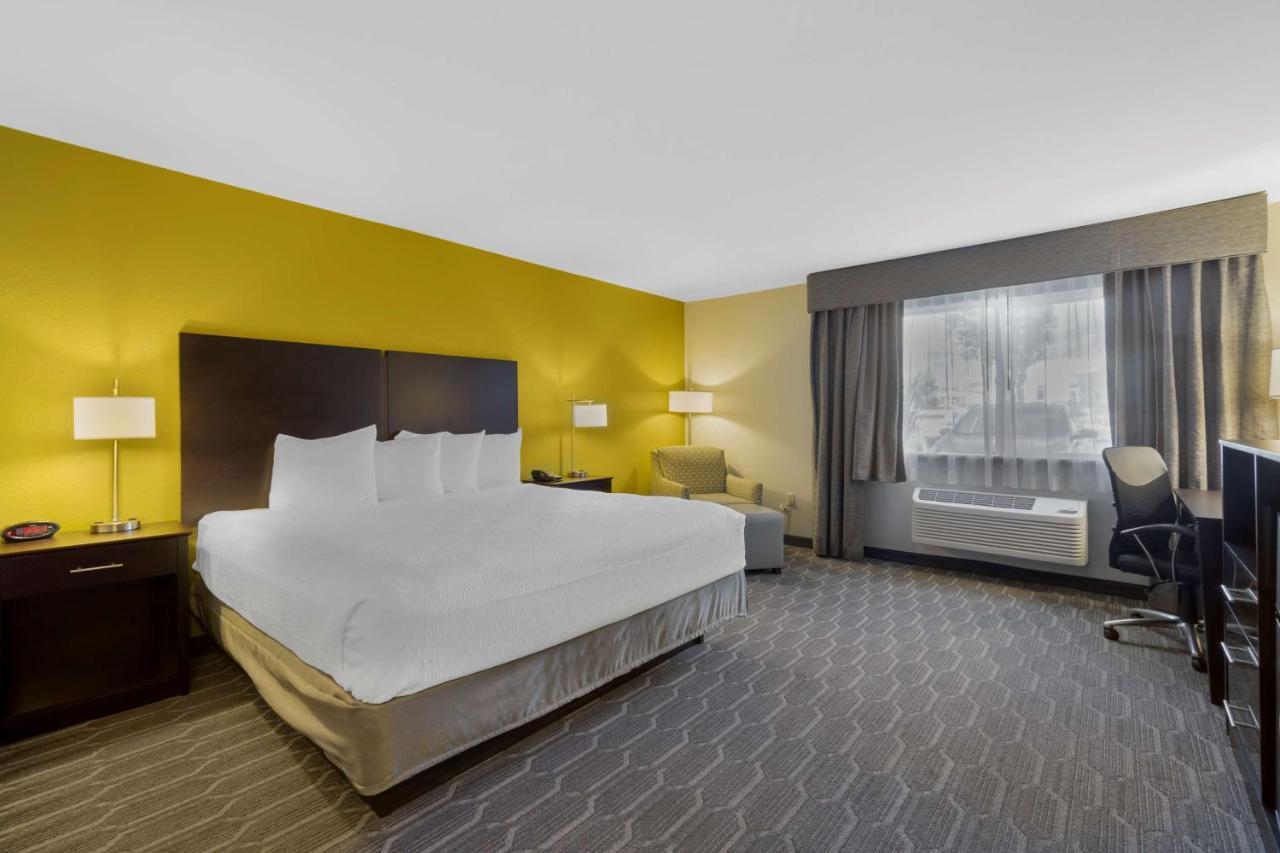 Best Western Plus Wenatchee Downtown Hotel Ngoại thất bức ảnh